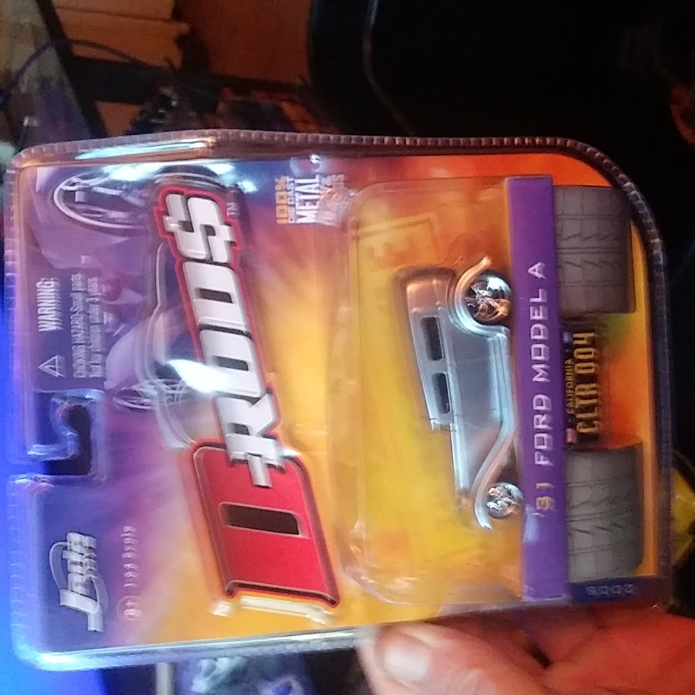 Jada toys! D- rods. 31 Ford model A. Cltr 004. 2005. Wave 1.